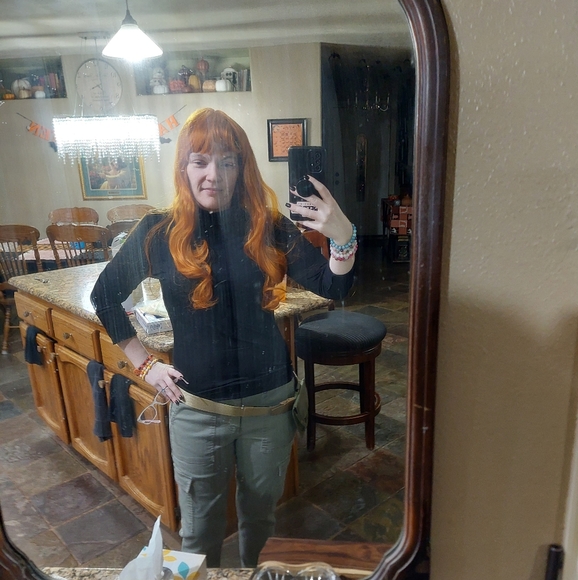 Meet your Posher, Kayty - Picture 2 of 2